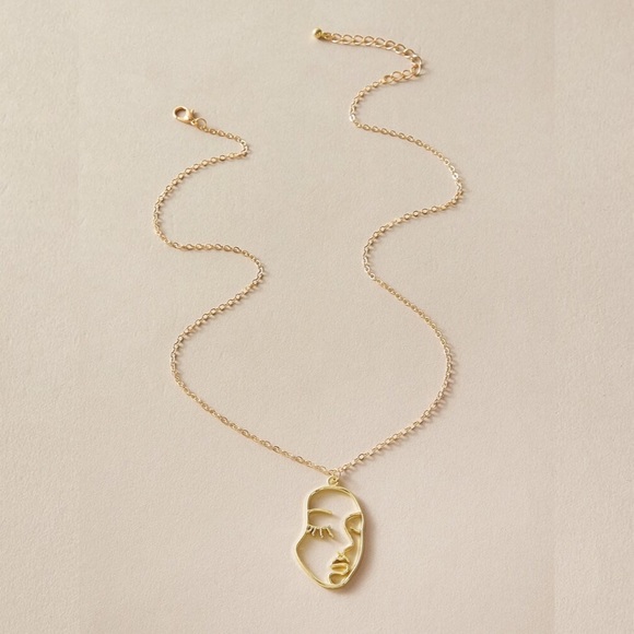 3/$30 💛 Abstract Face Pendant Necklace - Picture 3 of 3